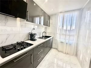 appartement à la vente -   26200  MONTELIMAR, surface 76 m2 vente appartement - APR749297